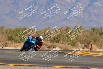 media/Nov-06-2022-SoCal Trackdays (Sun) [[208d2ccc26]]/Turn 7 Set 2 (1050am)/